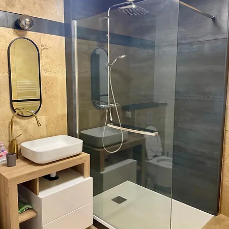 Chez Joe, Centre-ville Apartment *